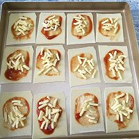 馄饨皮版快手迷你小披萨～一口一个真过瘾的做法图解3