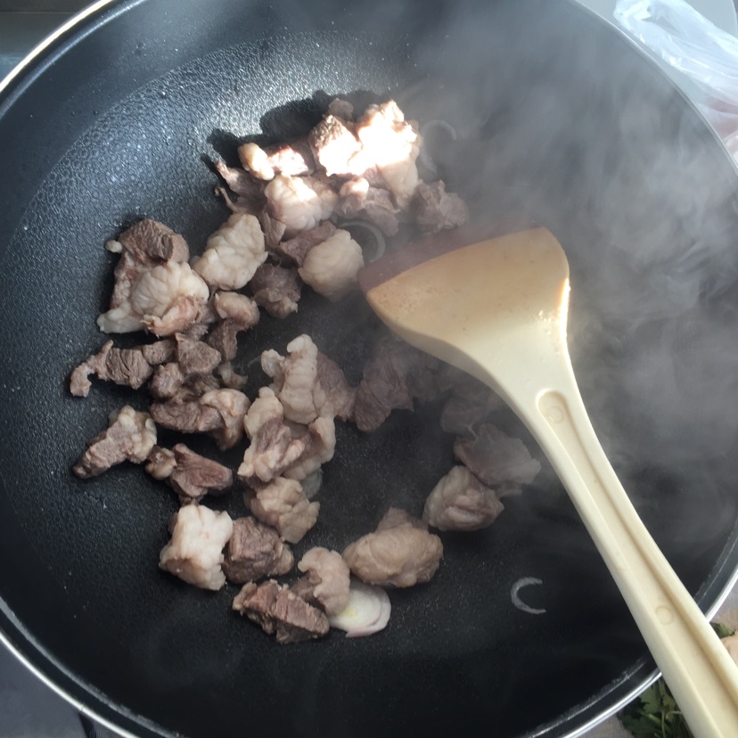 羊肉萝卜汤的做法图解4