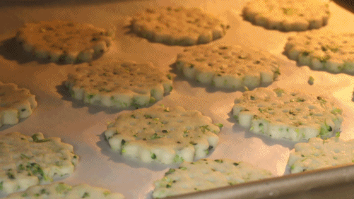 土豆西蓝花饼的做法图解11