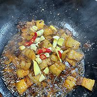 下饭神菜：青椒回锅肉#本周热榜#的做法图解8