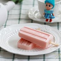 草莓奶油雪糕的做法图解5