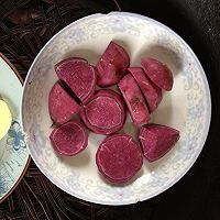 紫薯葡萄的做法图解2