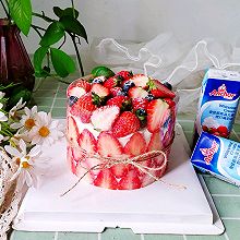 #安佳新年聚会食谱#草莓多多蛋糕