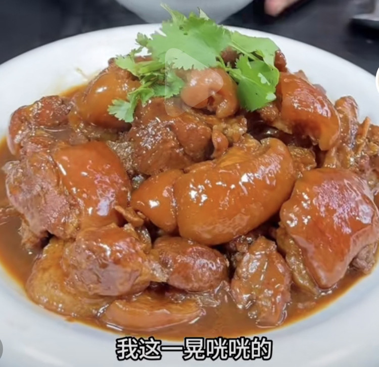 黄焖肘子的做法