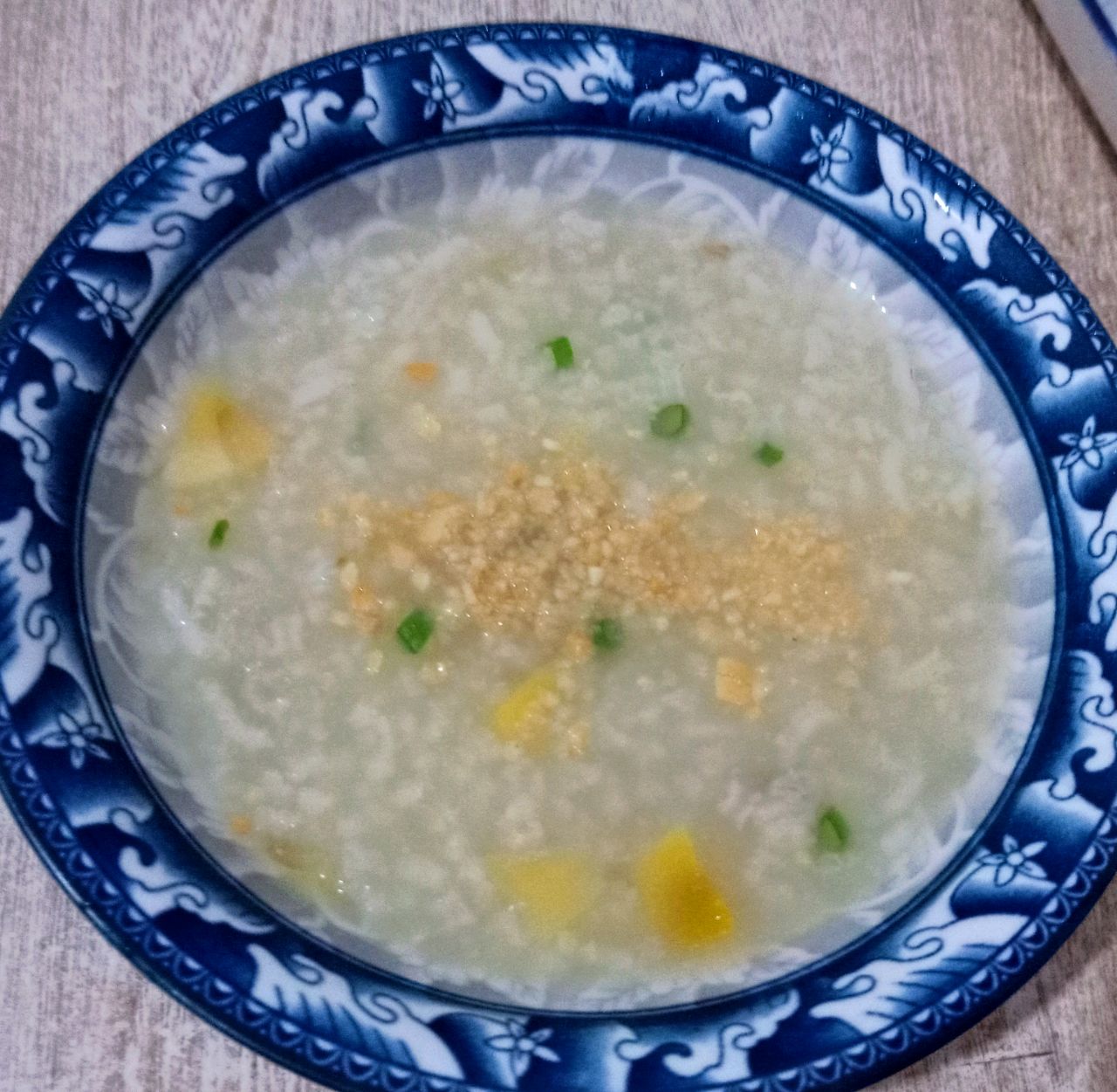 Congee with preserved egg and lean meat