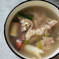 芡实薏米排骨汤的做法图解9