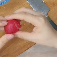 #味达美·名厨汁味正当夏#糖醋樱桃萝卜的做法图解1