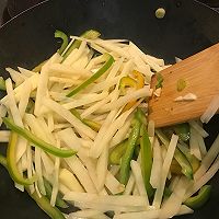 酸辣土豆丝的做法图解4