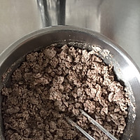 #健康低脂，选新良全麦自发粉#黑麦金沙奶黄千层糕的做法图解2