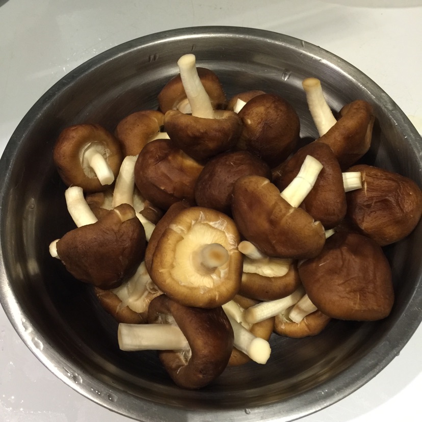 鲜香菇肉片的做法图解6