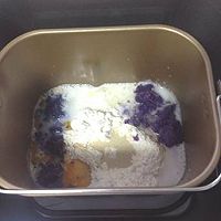 【东菱T12烘焙百宝袋，面包机试用报告】紫薯核桃吐司的做法图解2