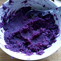 紫薯吐司卷的做法图解2