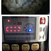 冰糖雪梨银耳羹的做法图解2