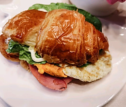 可颂三明治：颜值和口感都绝了的做法