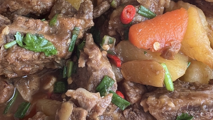 红烧排骨土豆