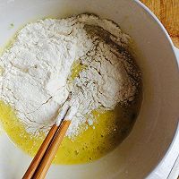 宝宝辅食之西葫芦鸡蛋饼的做法图解3