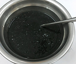 黑米黑豆黑芝麻粥的做法