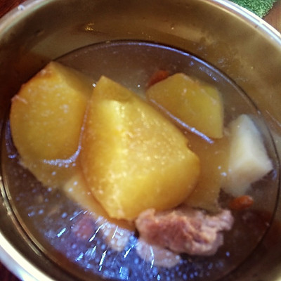 苹果淮山瘦肉汤