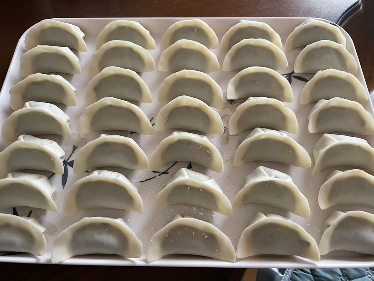 韭菜猪肉饺子的做法