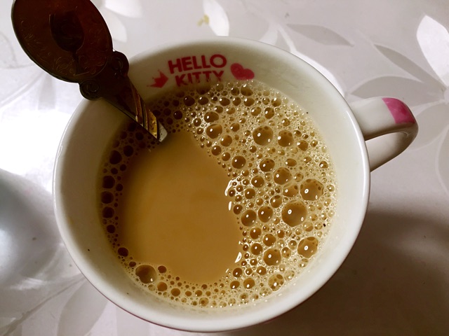 一杯冬日暖心奶茶的做法图解6