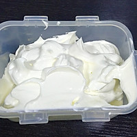 超级易做又好吃的奶香冰激凌的做法图解2