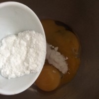 抹茶戚风蛋糕（6寸）的做法图解3