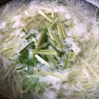 新手必学❗土豆最简单的吃法❗✅凉拌土豆丝✅的做法图解4