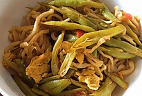 健康低热素焖面的做法