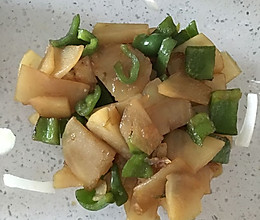 土豆炒柿子椒的做法