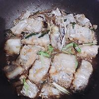焖带鱼的做法图解6