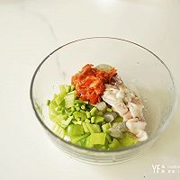 韩式海鲜泡菜饼的做法图解2