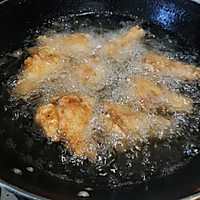 炸鸡翅根『附自制炸鸡裹粉』也可以炸蘑菇哒的做法图解9