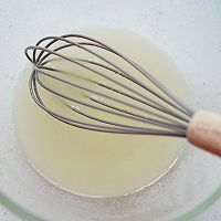 咸奶油杏仁蛋糕卷，比瑞士卷好吃百倍，一口就爱上的做法图解3