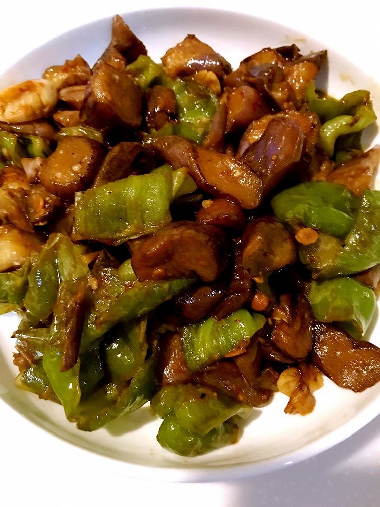 东北下饭酱茄子的做法