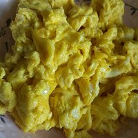 西红柿炒鸡蛋的做法图解1