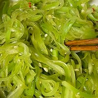 凉拌莴笋的做法图解5
