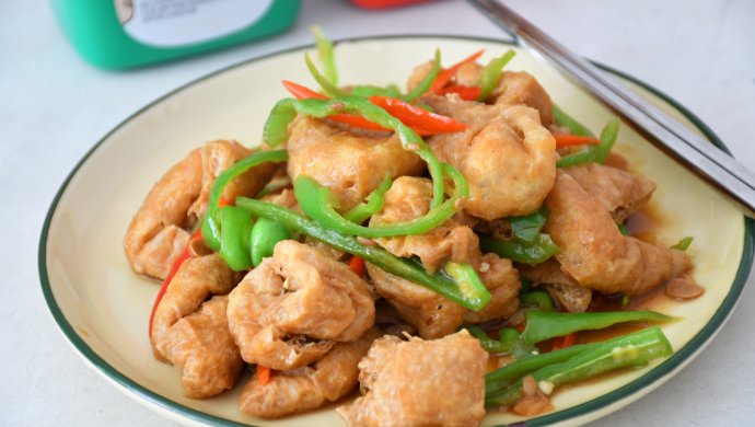 青椒豆腐泡
