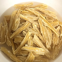 腐竹炒黄瓜的做法图解1