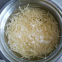炝土豆丝的做法图解3