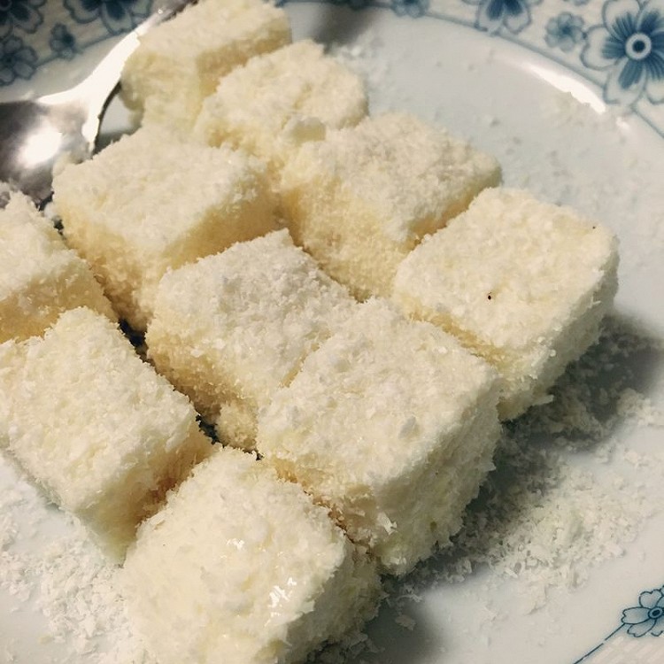 超级简单椰子糕的做法