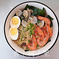 白贝海鲜汤蔬菜面的做法图解4