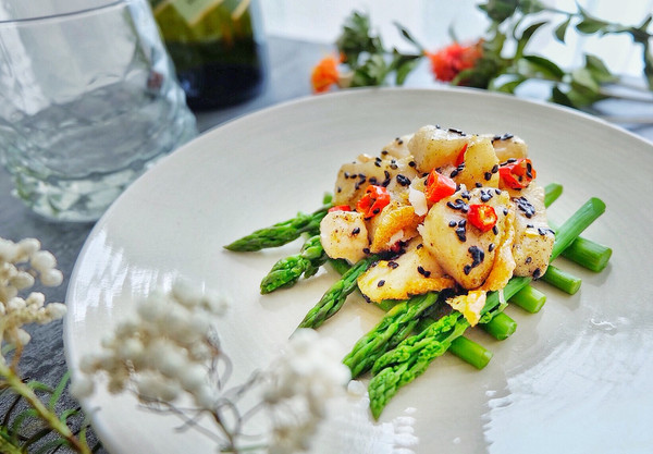 黑芝麻香烤龙利鱼