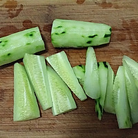 黄瓜蜂蜜汁#豆果魔兽季邪能饮料#的做法图解2
