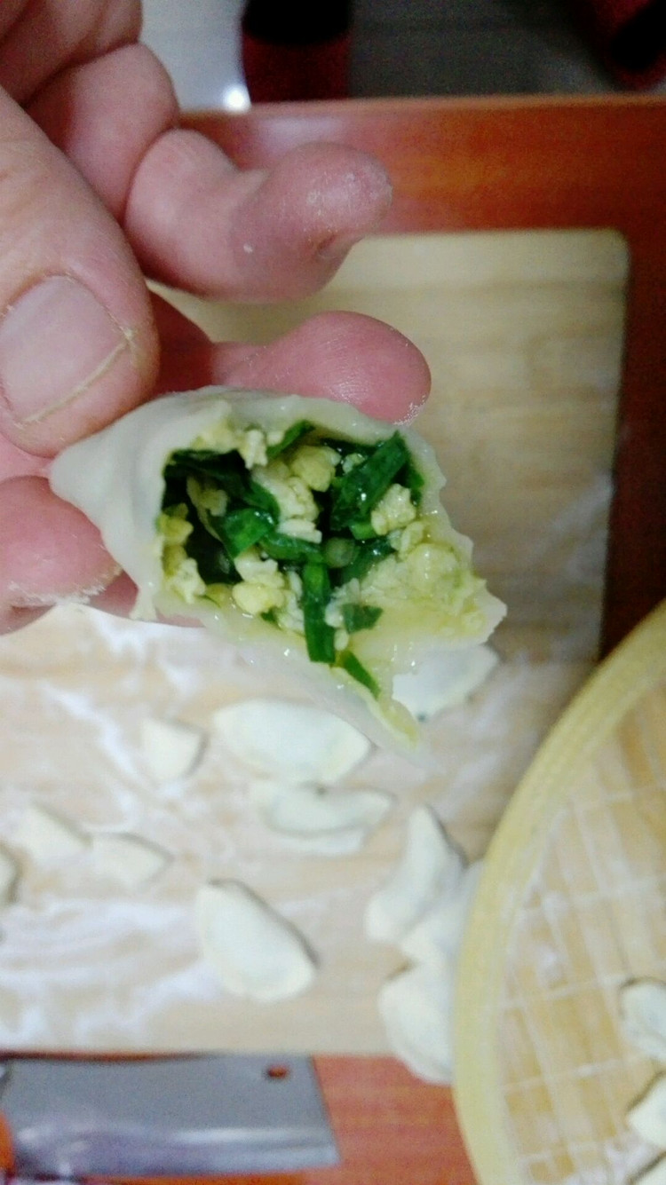 素食:韭菜鸡蛋馅水饺详细版的做法