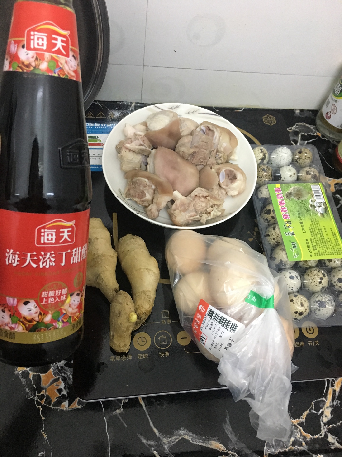 陶肽郎聊土锅系列4：低温烹饪造就高颜值猪脚姜 - 知乎