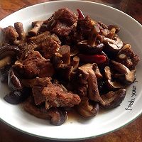 香菇炖排骨的做法图解4