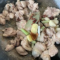 #夏日吃货嘉年华#家常酱香辣子鸡的做法图解3