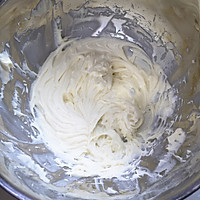 乳酪红丝绒纸杯蛋糕-教你轻松自制sour cream的做法图解15