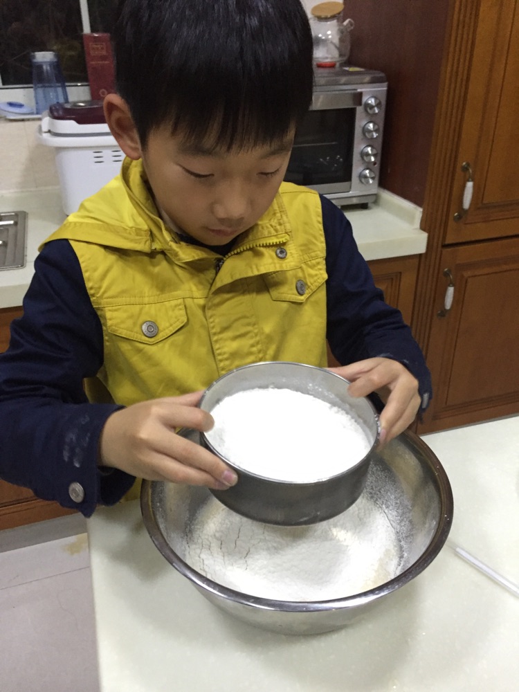 鲜果蜂蜜松饼（酵母版）的做法图解1