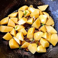 红烧排骨炖土豆的做法图解8